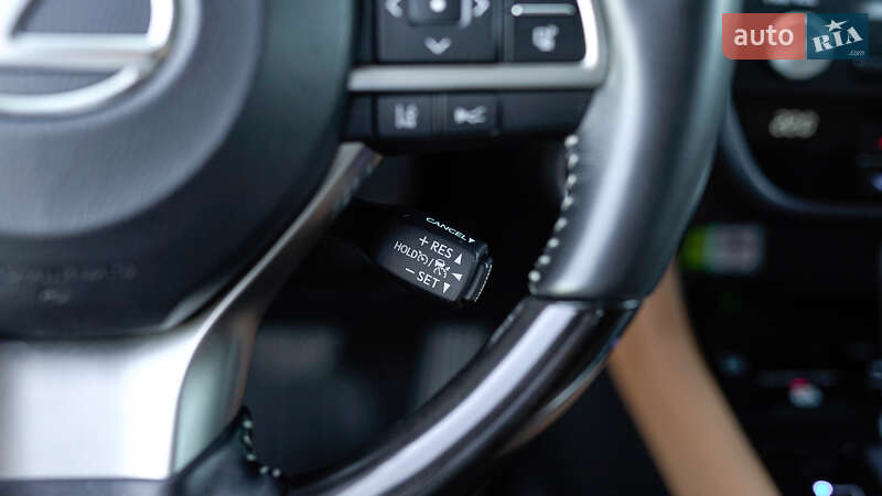 Позашляховик / Кросовер Lexus RX 2020 в Львові