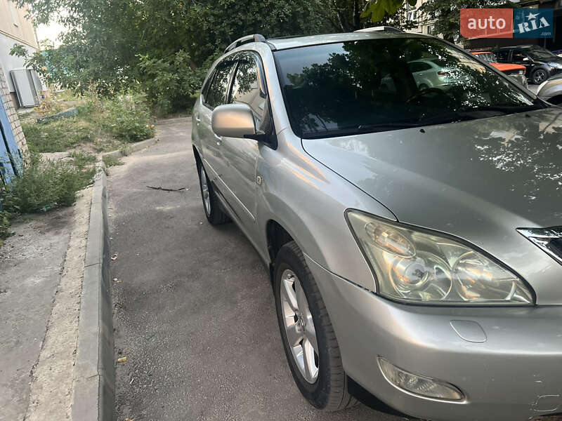 Внедорожник / Кроссовер Lexus RX 2003 в Чугуеве