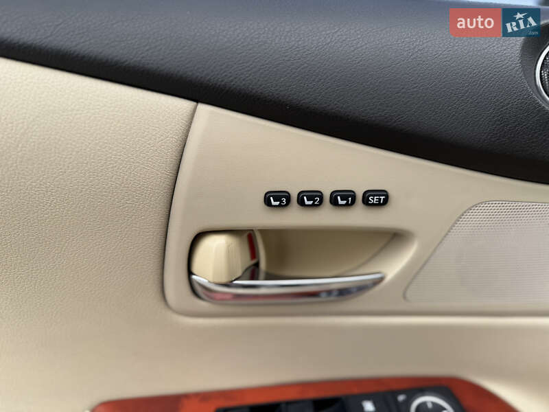 Позашляховик / Кросовер Lexus RX 2010 в Одесі