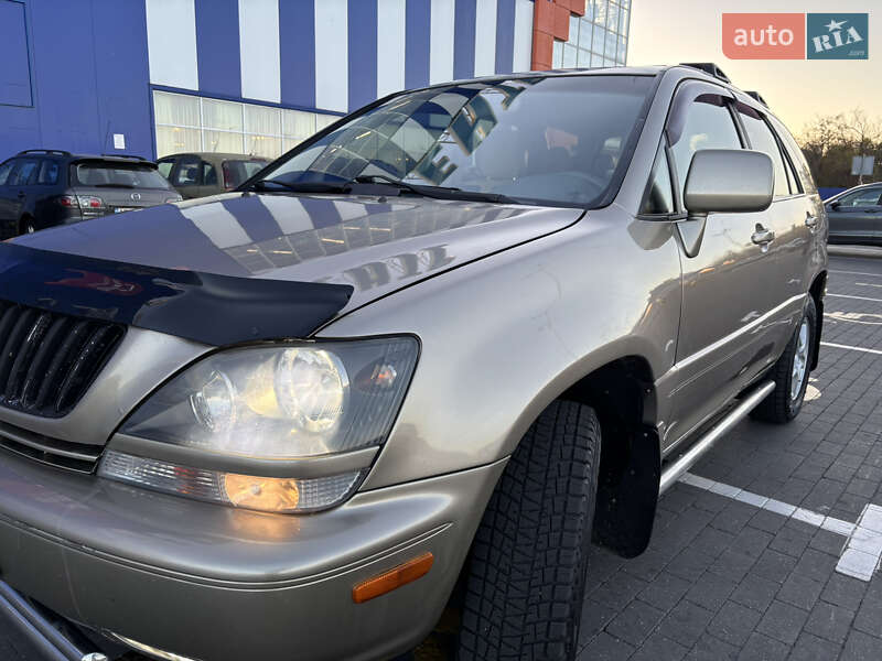 Внедорожник / Кроссовер Lexus RX 1999 в Одессе