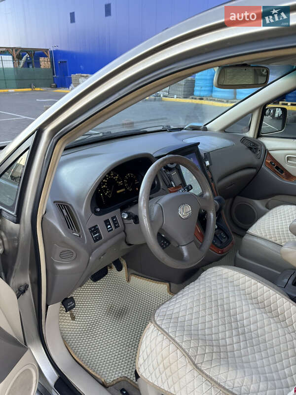 Внедорожник / Кроссовер Lexus RX 1999 в Одессе
