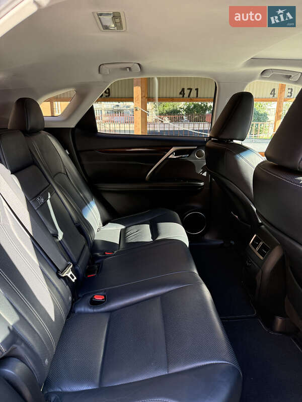 Внедорожник / Кроссовер Lexus RX 2018 в Белой Церкви фото 11 Внедорожник / Кроссовер Lexus RX 2018 в Белой Церкви