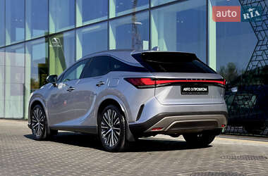 Внедорожник / Кроссовер Lexus RX 2023 в 