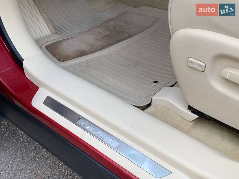 Позашляховик / Кросовер Lexus RX 2008 в Рівному