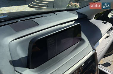 Внедорожник / Кроссовер Lexus RX 2020 в 