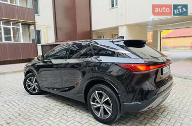 Внедорожник / Кроссовер Lexus RX 2023 в 