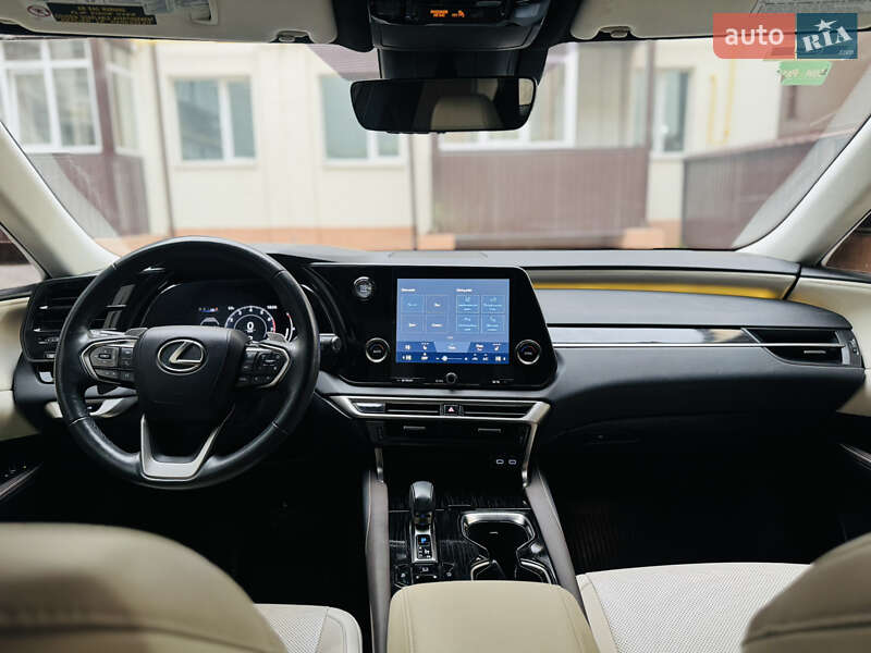 Позашляховик / Кросовер Lexus RX 2023 в Ромнах фото 9 Позашляховик / Кросовер Lexus RX 2023 в Ромнах