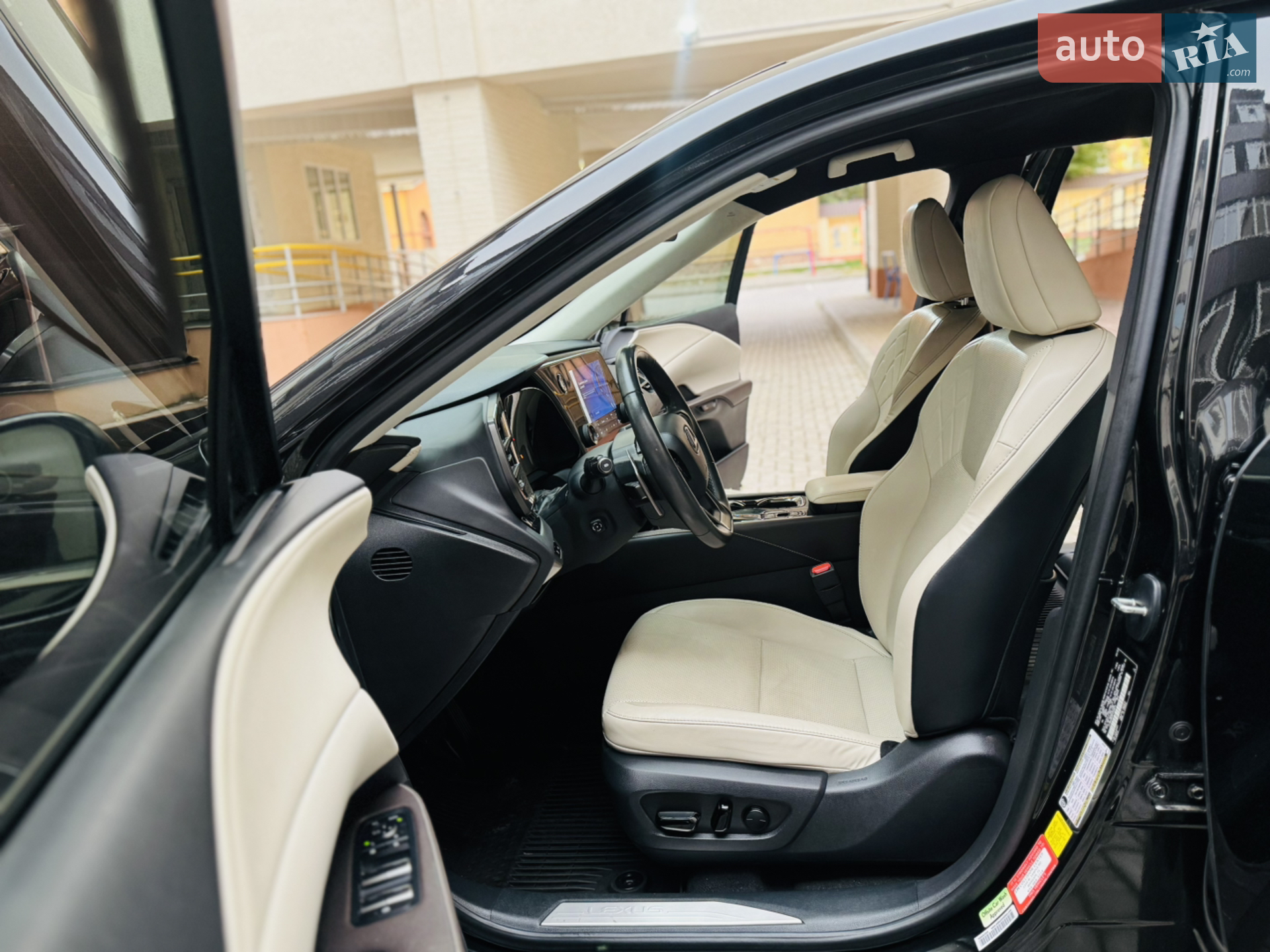 2023 Lexus RX - мініатюра 10