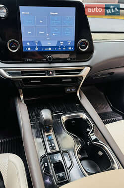 Внедорожник / Кроссовер Lexus RX 2023 в 