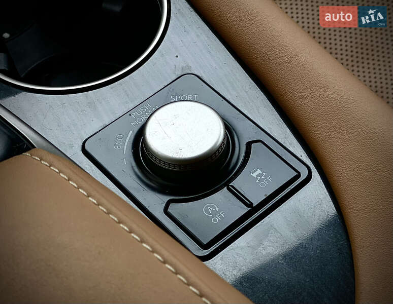 Внедорожник / Кроссовер Lexus RX 2018 в Киеве