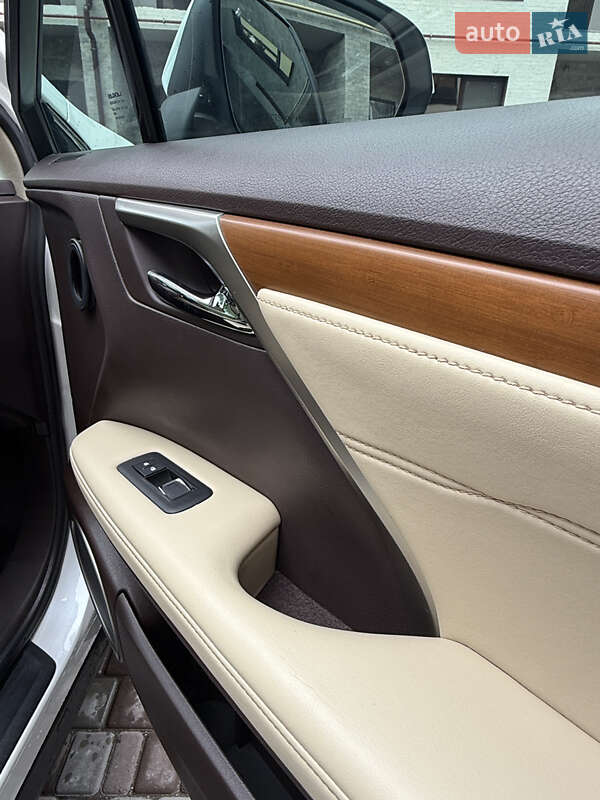 Позашляховик / Кросовер Lexus RX 2019 в Києві