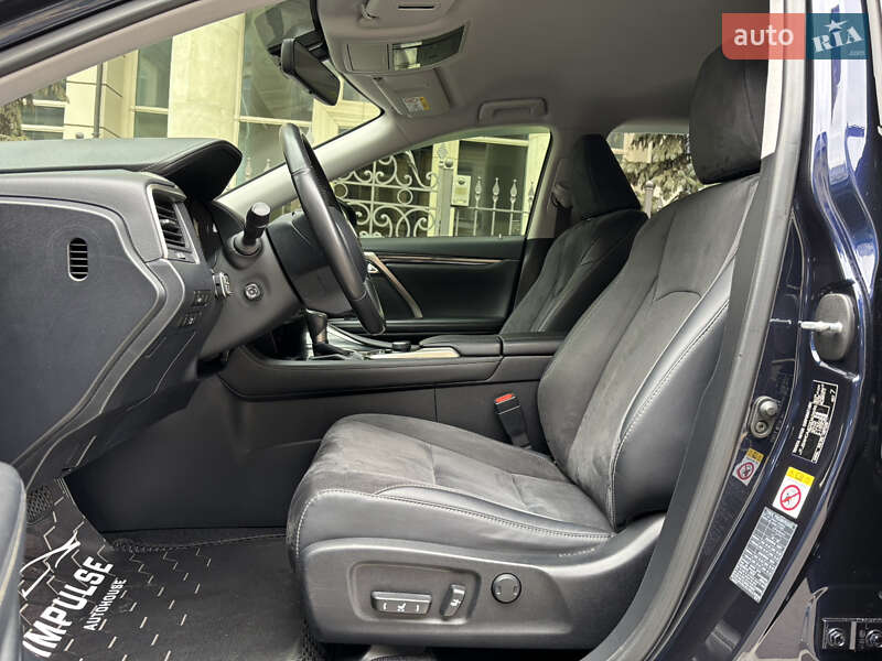 Позашляховик / Кросовер Lexus RX 2018 в Києві