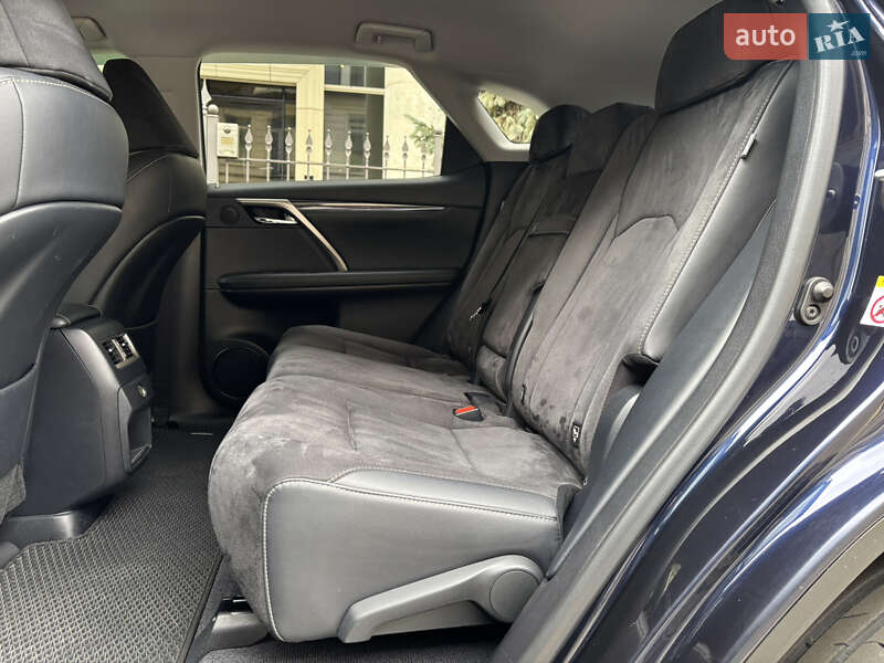 Позашляховик / Кросовер Lexus RX 2018 в Києві