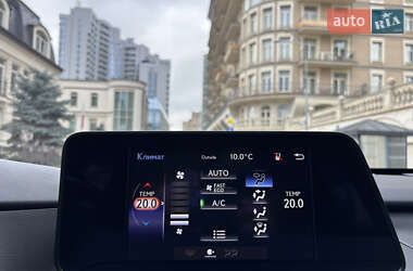 Позашляховик / Кросовер Lexus RX 2018 в  фото 39 Позашляховик / Кросовер Lexus RX 2018 в