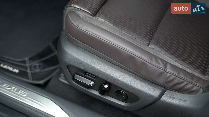 Внедорожник / Кроссовер Lexus RX 2023 в Львове