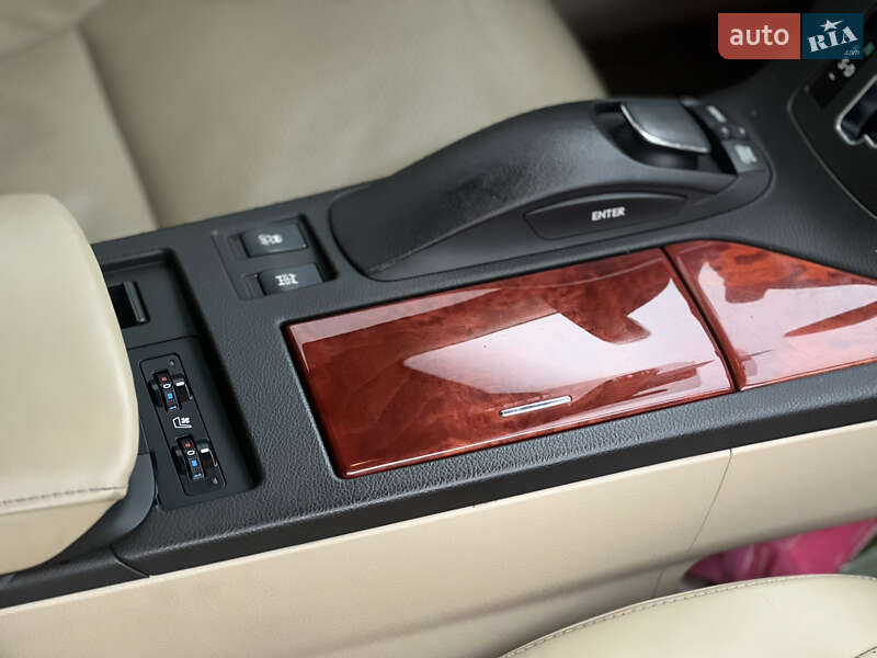 Внедорожник / Кроссовер Lexus RX 2010 в Ковеле