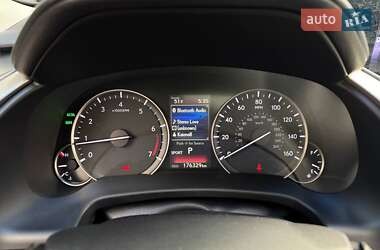 Внедорожник / Кроссовер Lexus RX 2016 в 