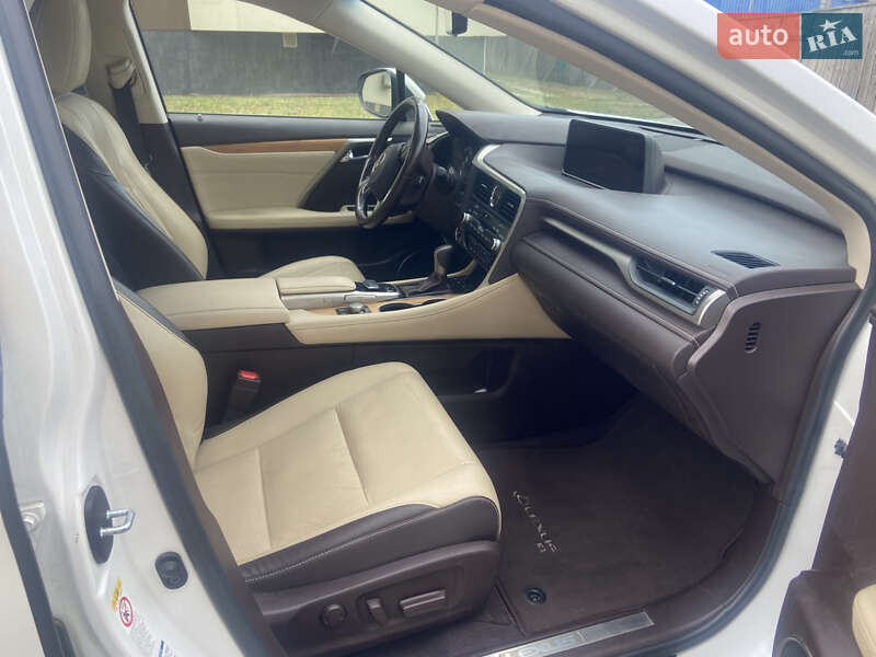 Внедорожник / Кроссовер Lexus RX 2018 в Киеве фото 5 Внедорожник / Кроссовер Lexus RX 2018 в Киеве