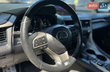 Внедорожник / Кроссовер Lexus RX 2016 в 