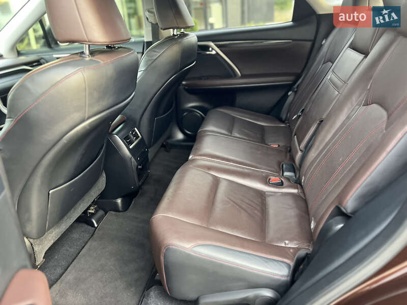 Внедорожник / Кроссовер Lexus RX 2016 в Ужгороде