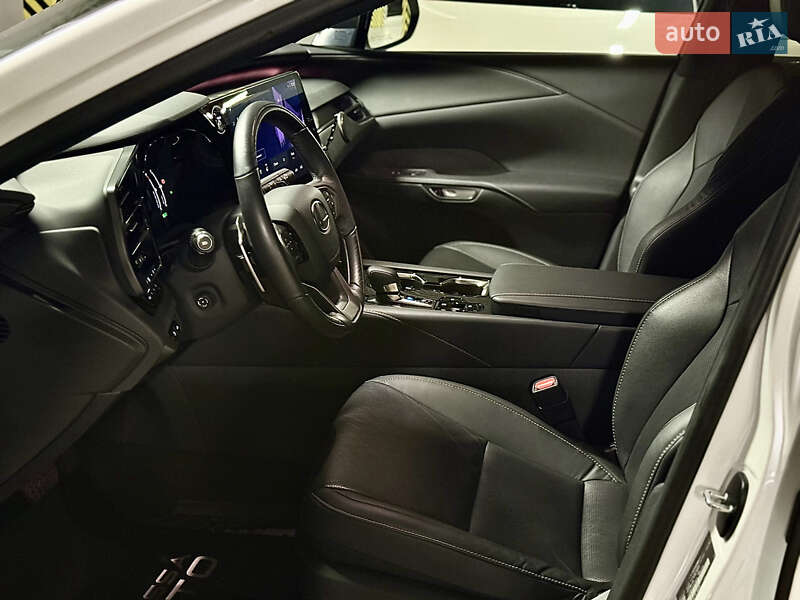 Внедорожник / Кроссовер Lexus RX 2023 в Одессе фото 13 Внедорожник / Кроссовер Lexus RX 2023 в Одессе