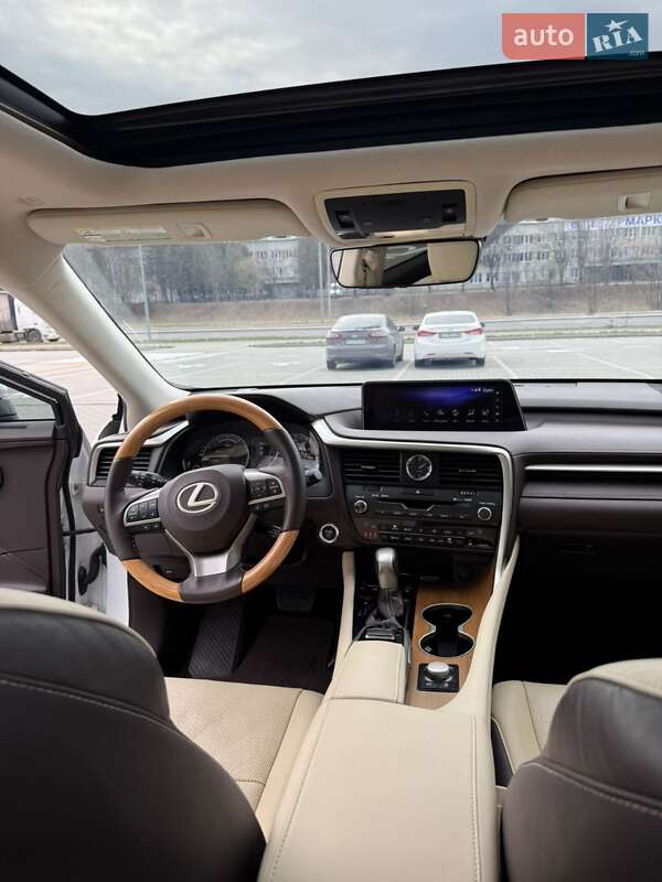 Позашляховик / Кросовер Lexus RX 2017 в Львові фото 15 Позашляховик / Кросовер Lexus RX 2017 в Львові