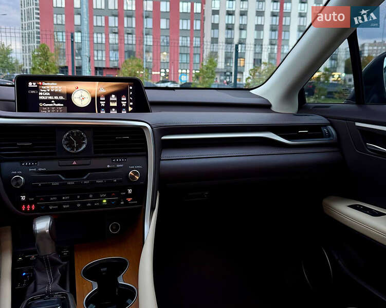 Внедорожник / Кроссовер Lexus RX 2017 в Киеве