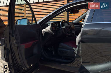 Внедорожник / Кроссовер Lexus RX 2022 в 