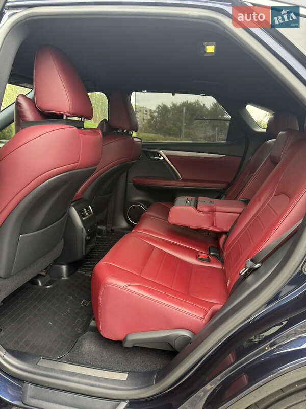 Позашляховик / Кросовер Lexus RX 2017 в Дніпрі