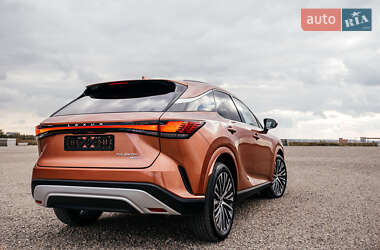 Внедорожник / Кроссовер Lexus RX 2024 в 