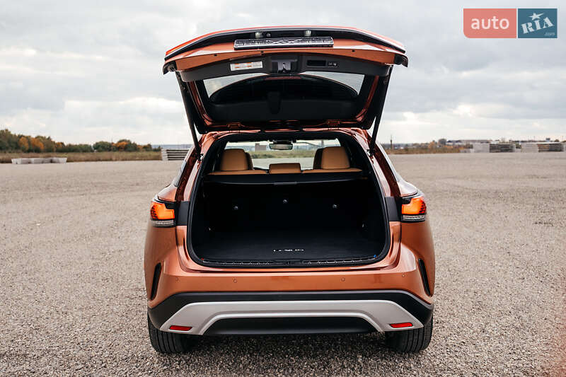 Внедорожник / Кроссовер Lexus RX 2024 в Тернополе