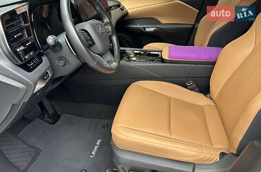 Позашляховик / Кросовер Lexus RX 2023 в  фото 25 Позашляховик / Кросовер Lexus RX 2023 в