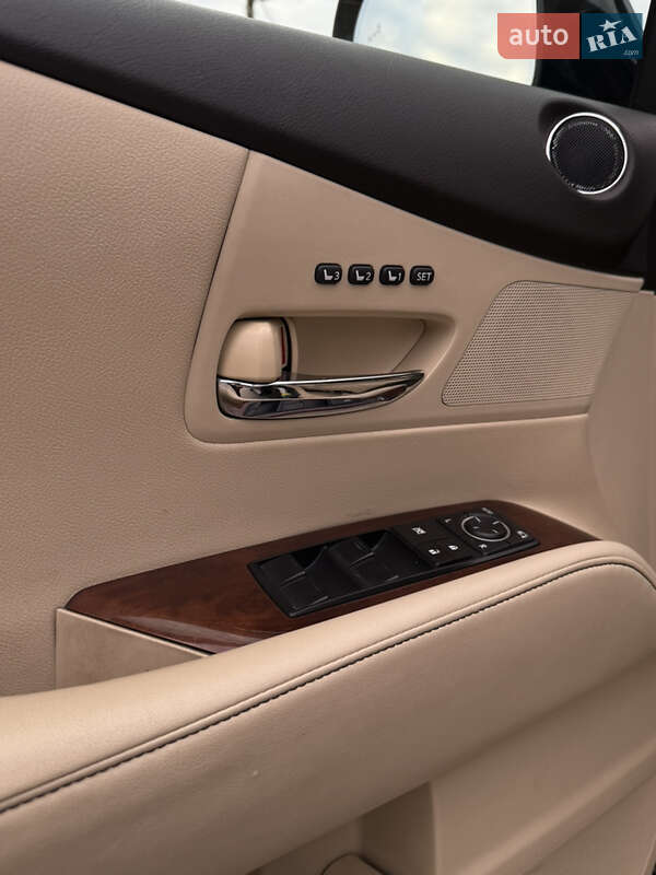 Внедорожник / Кроссовер Lexus RX 2013 в Львове фото 21 Внедорожник / Кроссовер Lexus RX 2013 в Львове