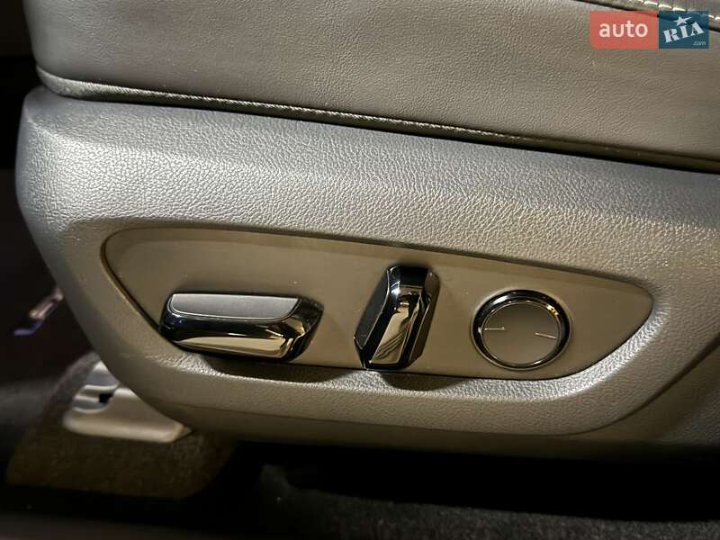 Позашляховик / Кросовер Lexus RX 2024 в Києві