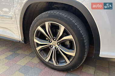 Внедорожник / Кроссовер Lexus RX 2018 в Черновцах