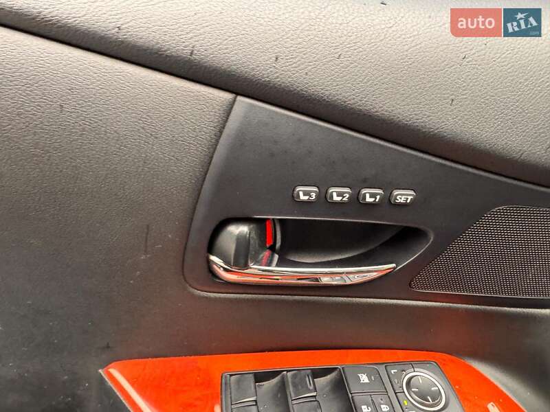 Внедорожник / Кроссовер Lexus RX 2011 в Киеве фото 11 Внедорожник / Кроссовер Lexus RX 2011 в Киеве