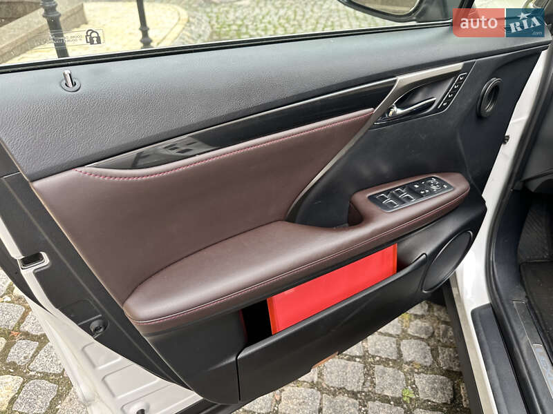 Внедорожник / Кроссовер Lexus RX 2016 в Киеве