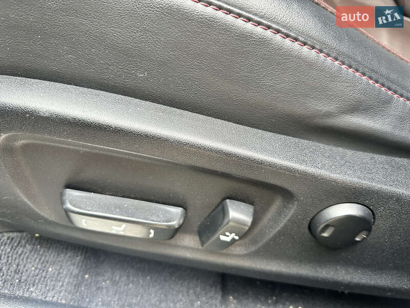 Внедорожник / Кроссовер Lexus RX 2016 в Киеве