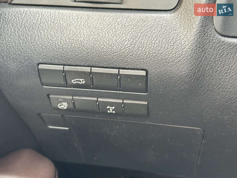 Внедорожник / Кроссовер Lexus RX 2016 в Киеве