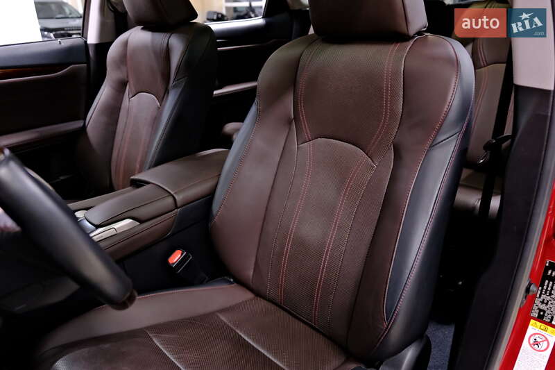 Внедорожник / Кроссовер Lexus RX 2019 в Одессе фото 40 Внедорожник / Кроссовер Lexus RX 2019 в Одессе