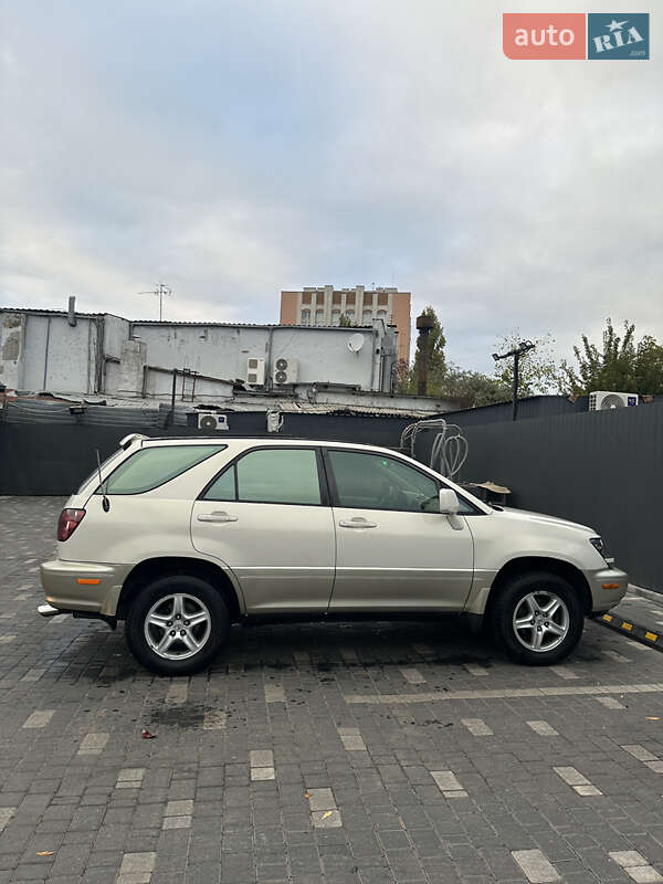 Внедорожник / Кроссовер Lexus RX 2000 в Николаеве фото 9 Внедорожник / Кроссовер Lexus RX 2000 в Николаеве