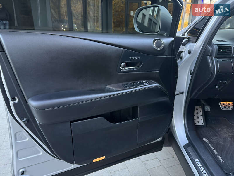 Внедорожник / Кроссовер Lexus RX 2015 в Новояворовске фото 26 Внедорожник / Кроссовер Lexus RX 2015 в Новояворовске