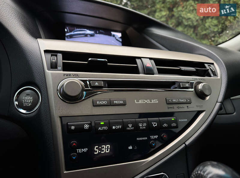 Позашляховик / Кросовер Lexus RX 2015 в Тернополі