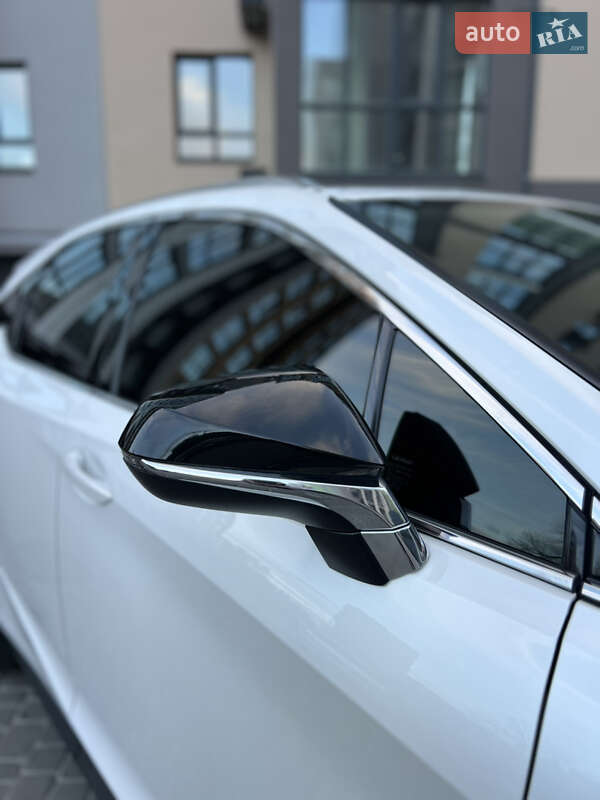 Внедорожник / Кроссовер Lexus RX 2017 в Днепре