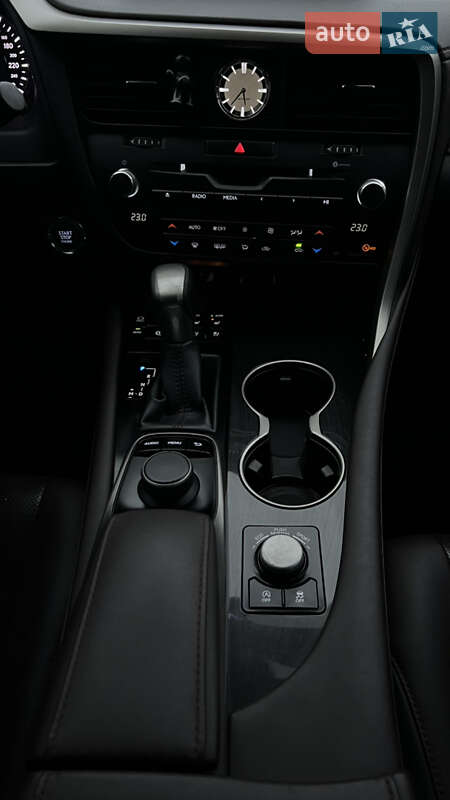 Внедорожник / Кроссовер Lexus RX 2017 в Киеве фото 17 Внедорожник / Кроссовер Lexus RX 2017 в Киеве