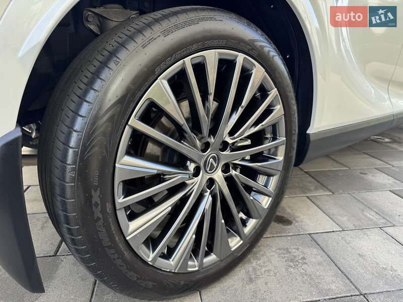 Внедорожник / Кроссовер Lexus RX 2023 в Киеве фото 17 Внедорожник / Кроссовер Lexus RX 2023 в Киеве