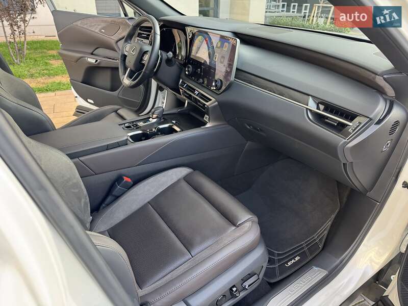 Внедорожник / Кроссовер Lexus RX 2023 в Киеве фото 30 Внедорожник / Кроссовер Lexus RX 2023 в Киеве