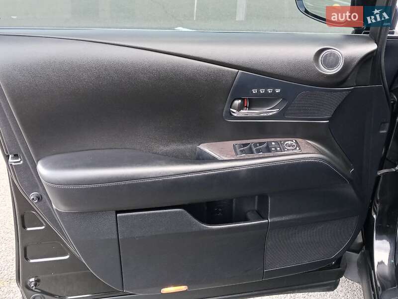 Внедорожник / Кроссовер Lexus RX 2015 в Киеве фото 22 Внедорожник / Кроссовер Lexus RX 2015 в Киеве