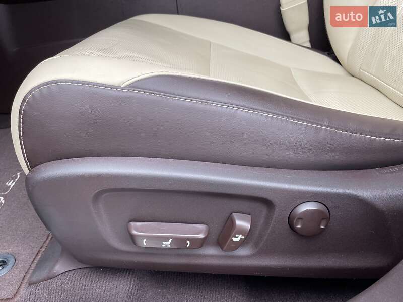 Внедорожник / Кроссовер Lexus RX 2016 в Виннице