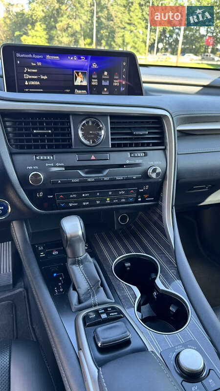 Позашляховик / Кросовер Lexus RX 2017 в Києві фото 27 Позашляховик / Кросовер Lexus RX 2017 в Києві